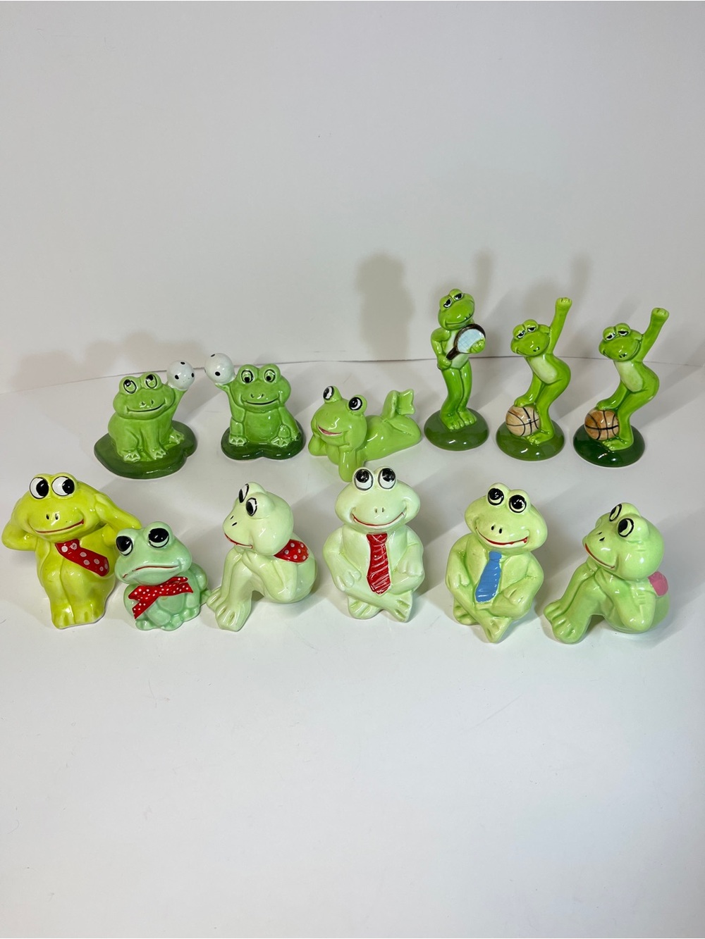 Vintage Ceramic Frog Figurine Lot Collection GiftCraft DBE Berco Sporty Tie MCM